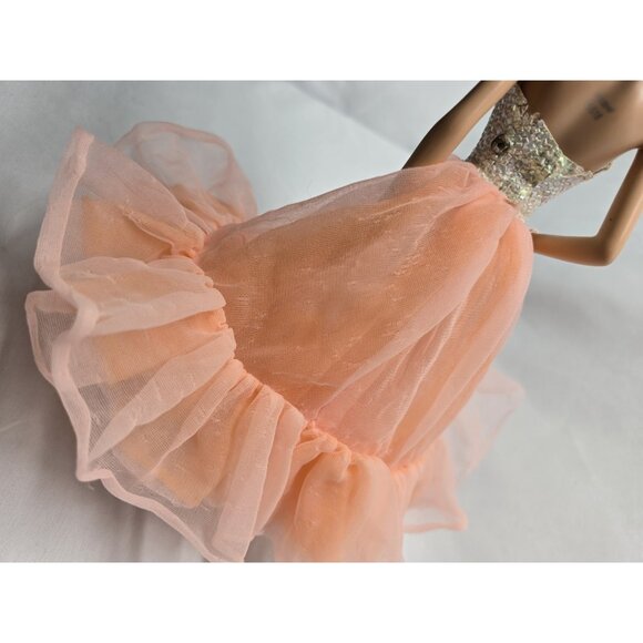 Barbie Peaches 'n Cream 1984 Mattel Replacement Dress Gown On Doll- FLAWED AS IS - Picture 13 of 16